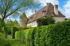 Hôtel de luxe dans un jardin médiéval