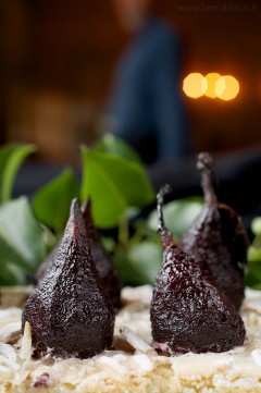 Gâteau aux poires au vin - Recette/stylisme : Patrice Taravella et Stéphane Brunet